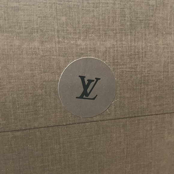 Lot of LV Louis Vuitton paper bags packaging - Picture 2 of 2